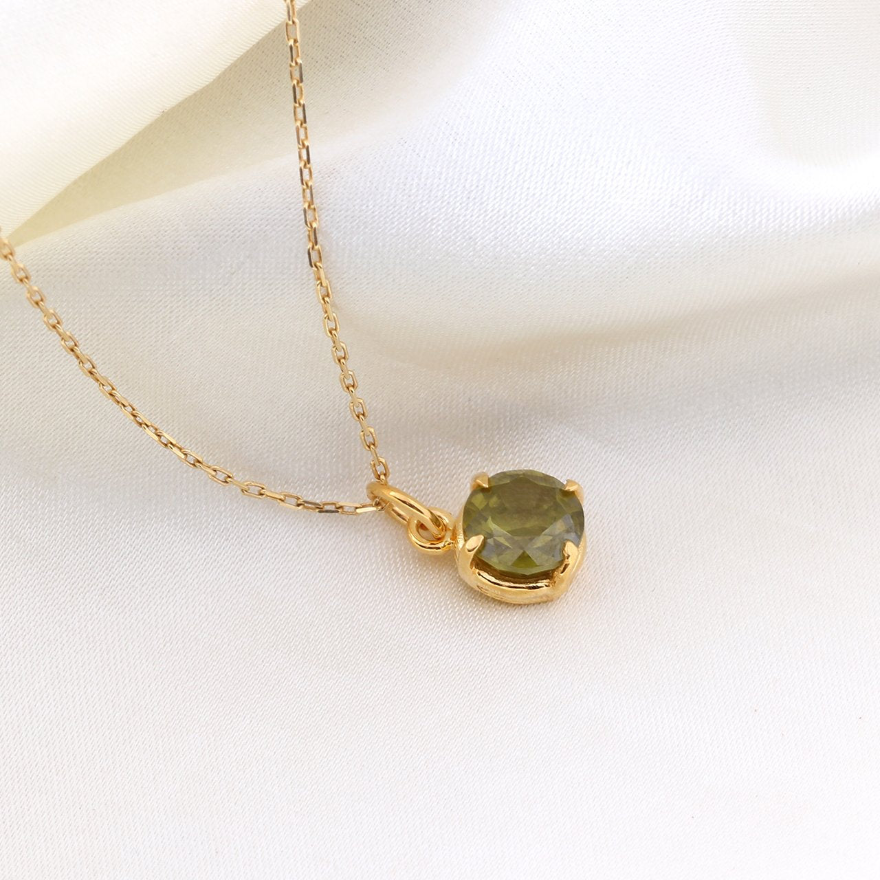 Zebercet (Peridot) Prong Gümüş Kolye — görsel 2