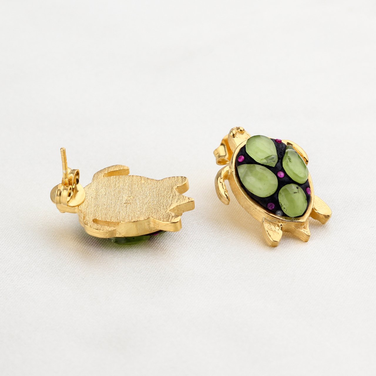Peridot Kaplumbağa Küpe — görsel 3