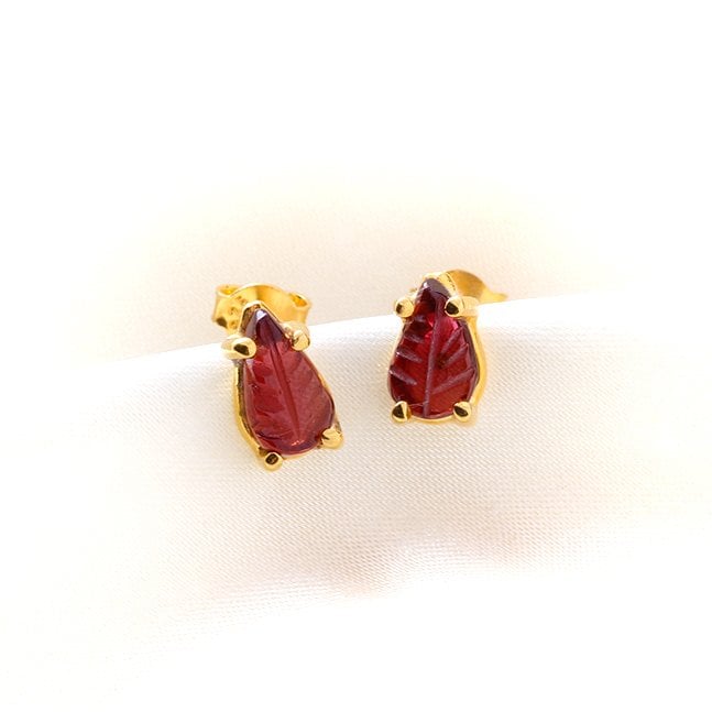 Garnet Yaprak Küpe