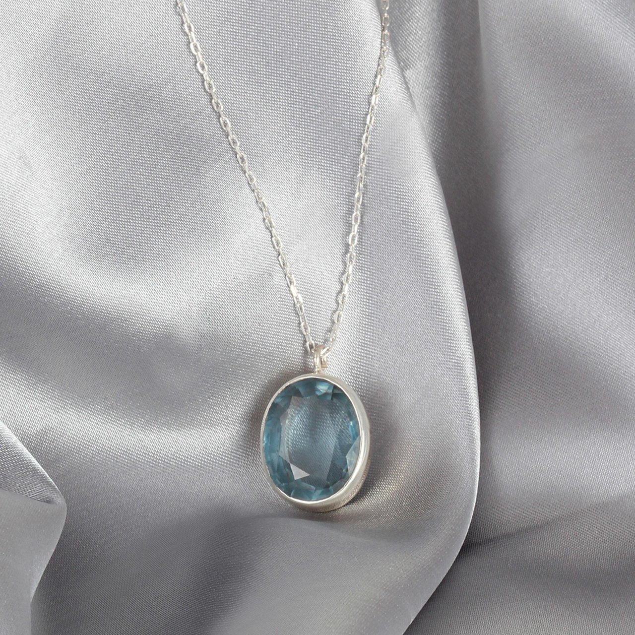 Mavi Topaz Kolye — görsel 4