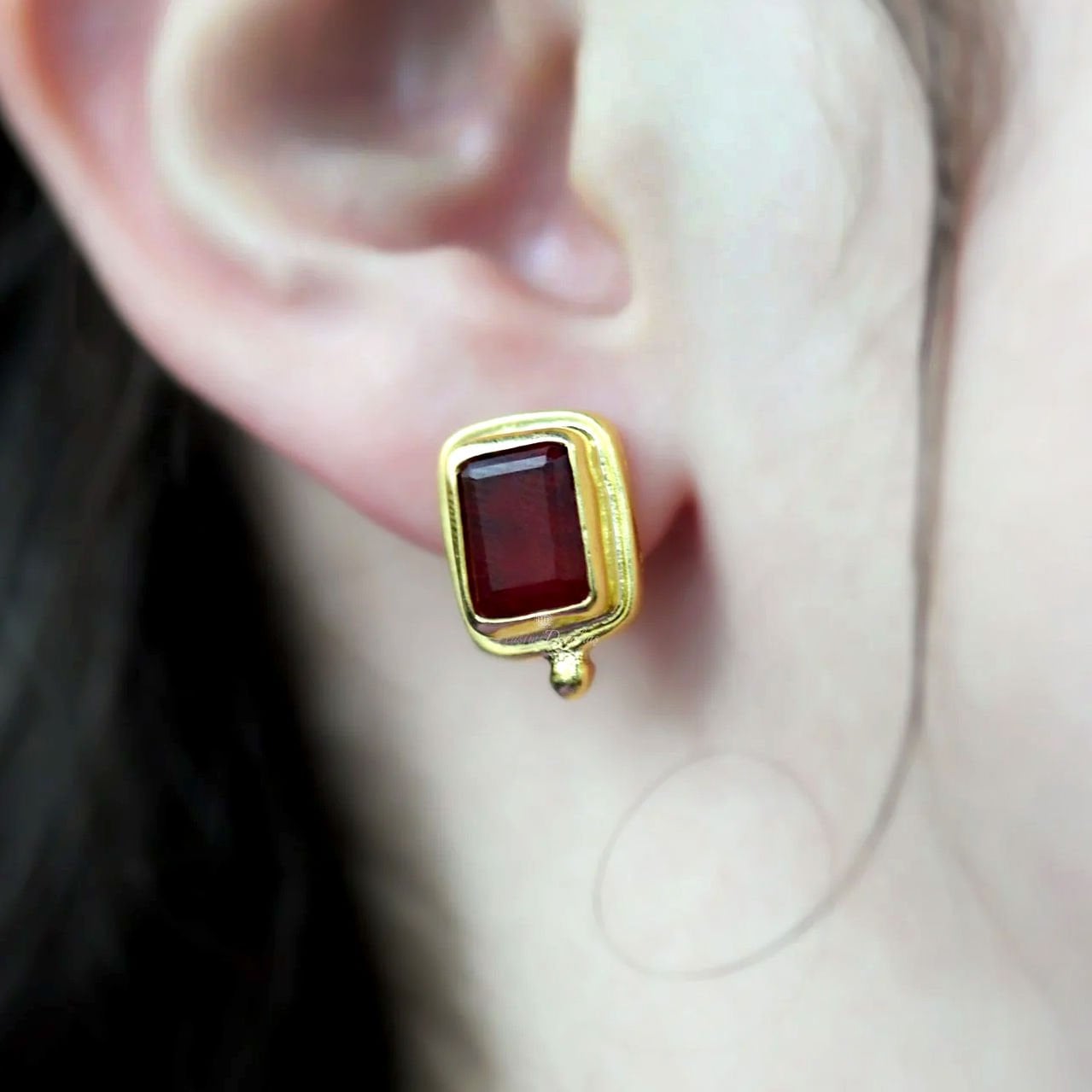 Garnet Küpe — görsel 2